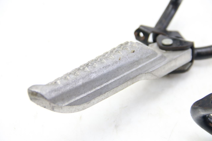 photo de PAR DE APOYAPIÉS TRASEROS REVATTO IMPERATOR 125 (2007 - 2015) - Recambio usado revisado