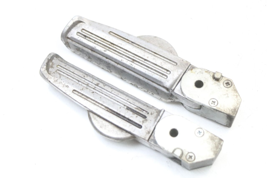 photo de PAR REPOSAPIES TRASERA SYM JOYRIDE EVO 125 (2009 - 2016) - Zoom estado de uso