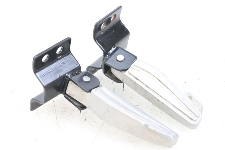 photo de PAR DE APOYAPIÉS TRASEROS RIDE KALLIO 50 (2010 - 2019) - Otra perspectiva