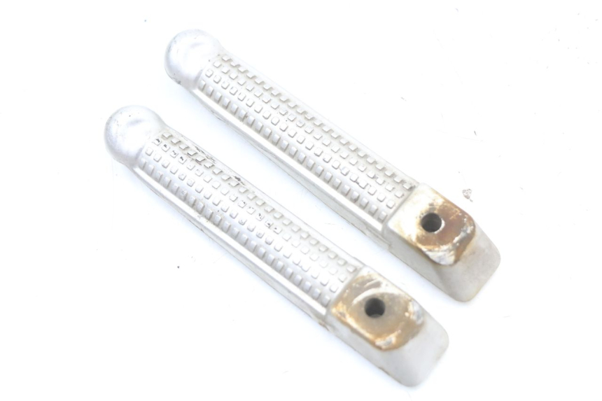 photo de PAR REPOSAPIES TRASERA RENAULT KOURANOS 125 (2001 - 2004) - Otra perspectiva