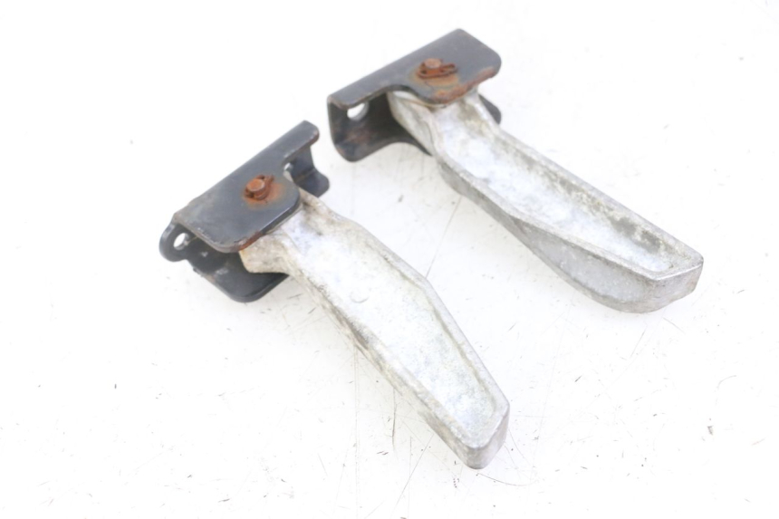 photo de PAR DE APOYAPIÉS TRASEROS MASH CITY 4T 50 (2018 - 2020) - Vista general del producto