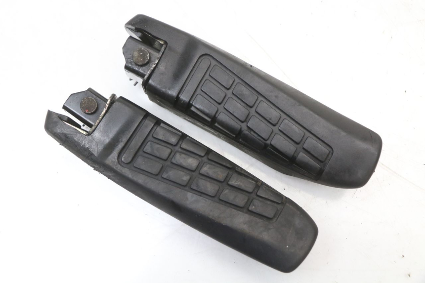 photo de PAR REPOSAPIES TRASERA MBK MW TRYPTIK 125 (2014 - 2016) - Vista principal