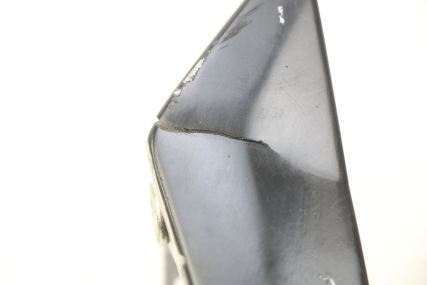 photo de PAR DE APOYAPIÉS TRASEROS PIAGGIO NEW TYPHOON 50 (2018 - 2021) - Detalles de los puntos de fijación