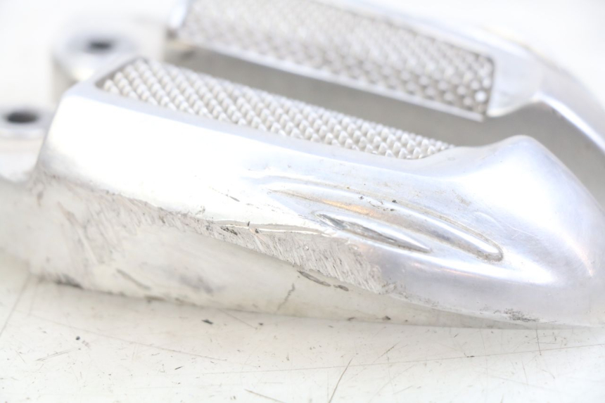 photo de PAR DE APOYAPIÉS TRASEROS HONDA NHX LEAD 110 (2008 - 2010) - Vista general del producto