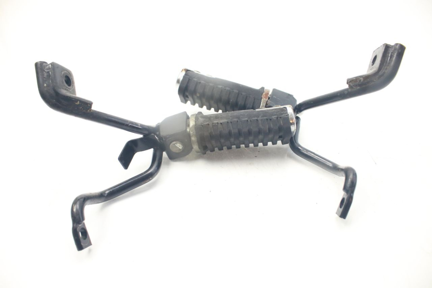 photo de PAR DE APOYAPIÉS TRASEROS KYMCO PEOPLE 250 (2004 - 2008) - Vista principal