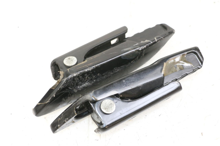 photo de PAR REPOSAPIES TRASERA PIAGGIO LIBERTY IGET 4T 50 (2021 - 2025) - Zoom estado de uso