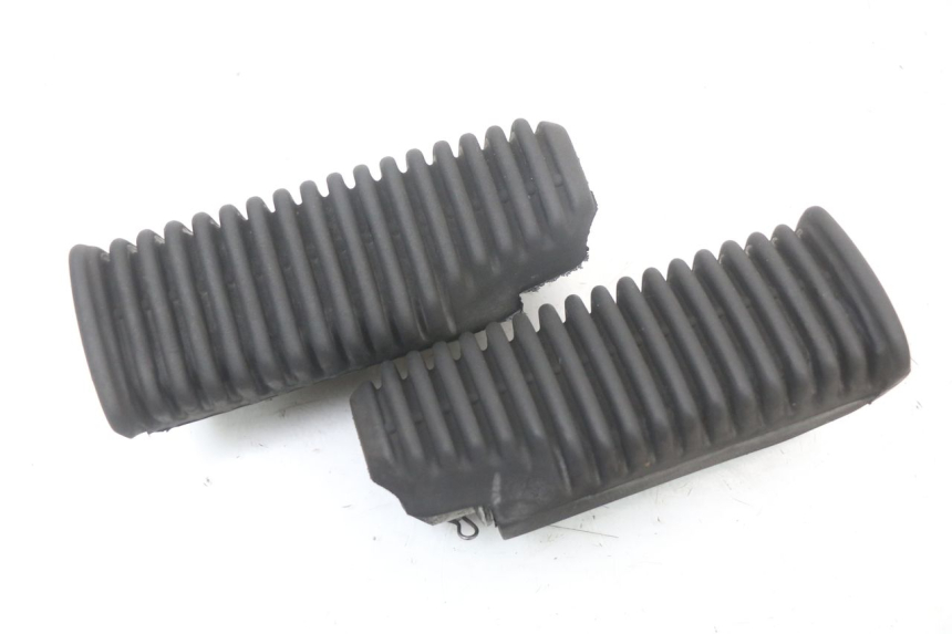 photo de PAR REPOSAPIES TRASERA APRILIA SCARABEO GT 125 (1999 - 2007) - Vista principal