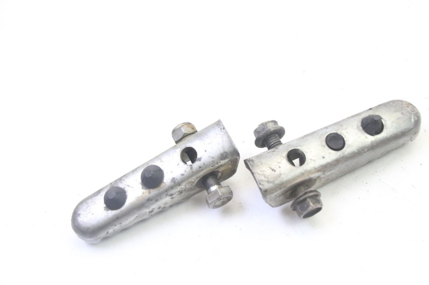 photo de PAR REPOSAPIES TRASERA DERBI SENDA SM DRD 50 (2008 - 2013) - Vista general del producto