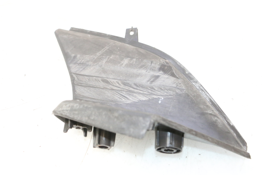 photo de PAR REPOSAPIES TRASERA YAMAHA SLIDER 50 (1999 - 2004) - Otra perspectiva