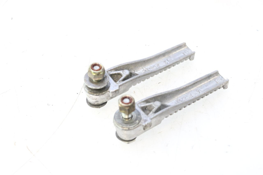 photo de PAR REPOSAPIES TRASERA PEUGEOT SPEEDFIGHT 2 AC 50 (2000 - 2009) - Detalle de la pieza
