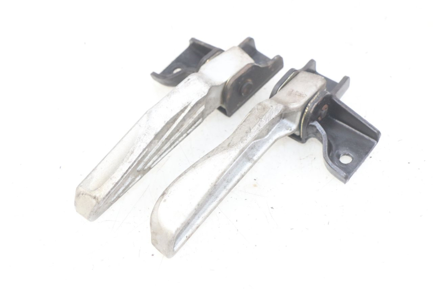 photo de PAR DE APOYAPIÉS TRASEROS SYM SYMPHONY 125 (2009 - 2015) - Vista general del producto