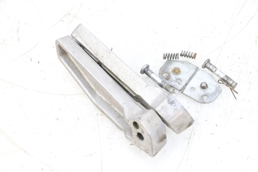 photo de PAR REPOSAPIES TRASERA NECO TEMPO 4T 50 (2022 - 2026) - Detalle de la pieza