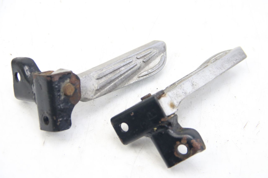 photo de PAR DE APOYAPIÉS TRASEROS PEUGEOT TWEET 4T 50 (2010 - 2014) - Vista principal