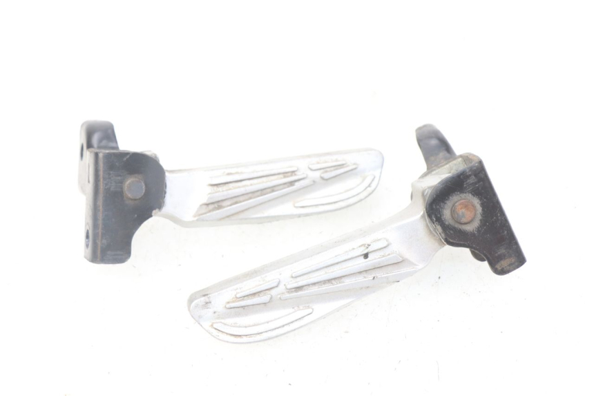 photo de PAR REPOSAPIES TRASERA PEUGEOT TWEET ACTIVE 4T 50 (2018 - 2022) - Vista principal