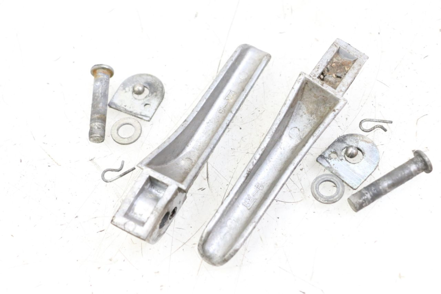 photo de PAR REPOSAPIES TRASERA PIAGGIO TYPHOON 50 (2000 - 2009) - Detalle de la pieza