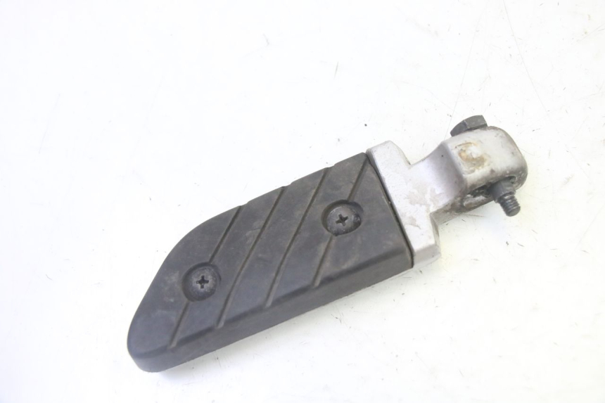 photo de PAR DE APOYAPIÉS TRASEROS YAMAHA X-CITY XCITY 125 (2007 - 2013) - Zoom estado de uso