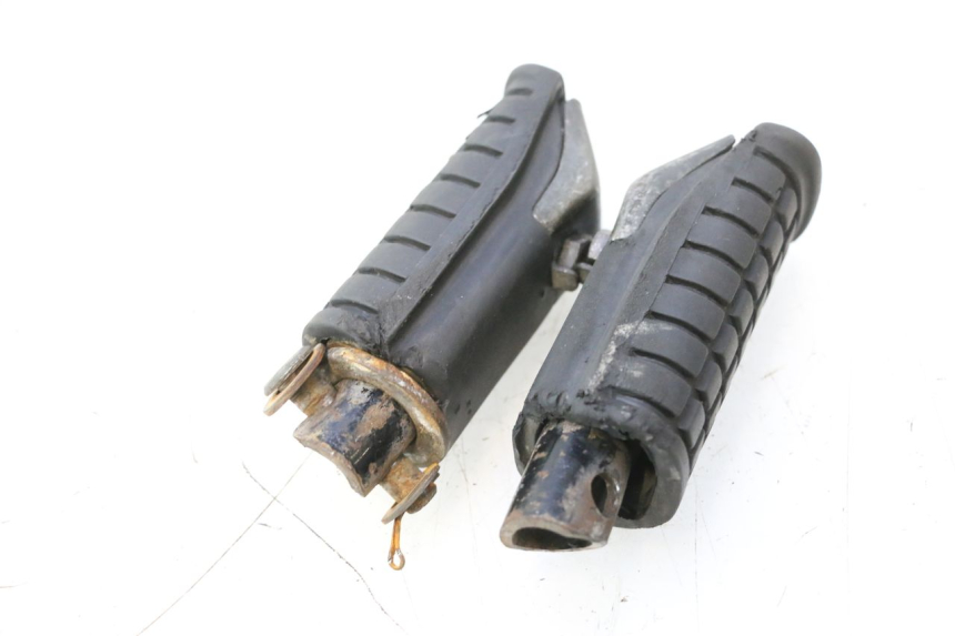 photo de PAR REPOSAPIES TRASERA HONDA XRV AFRICA TWIN 750 (1990 - 1992) - Detalle de la pieza