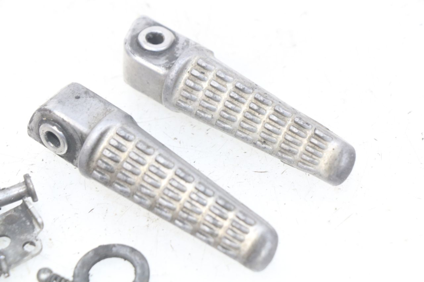 photo de PAR DE APOYAPIÉS TRASEROS KAWASAKI Z S 750 (2003 - 2006) - Vista general del producto