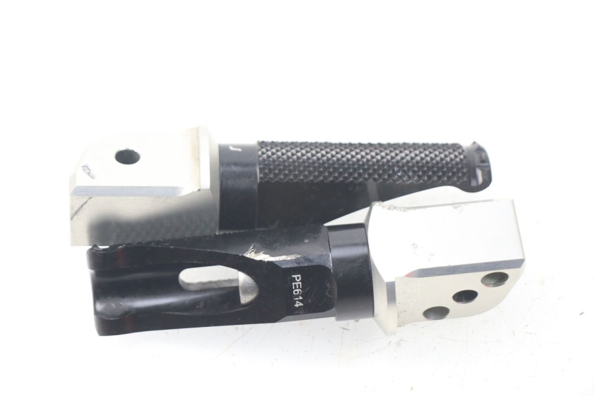 photo de PAR REPOSAPIES TRASERA KAWASAKI Z Z900 900 (2017 - 2019) - Vista principal