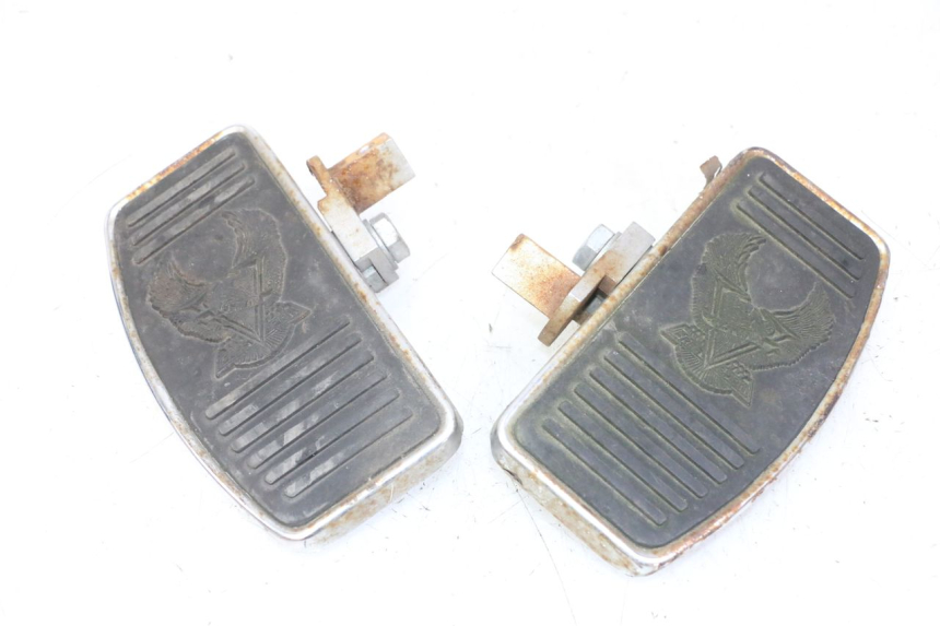 photo de PAR REPOSAPIES DELANTERA HYOSUNG GV AQUILA 125 (2000 - 2009) - Vista principal