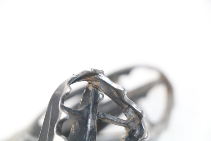 photo de PAR REPOSAPIES DELANTERA HONDA CRF CR-F 450 (2005 - 2008) - Detalle de la pieza