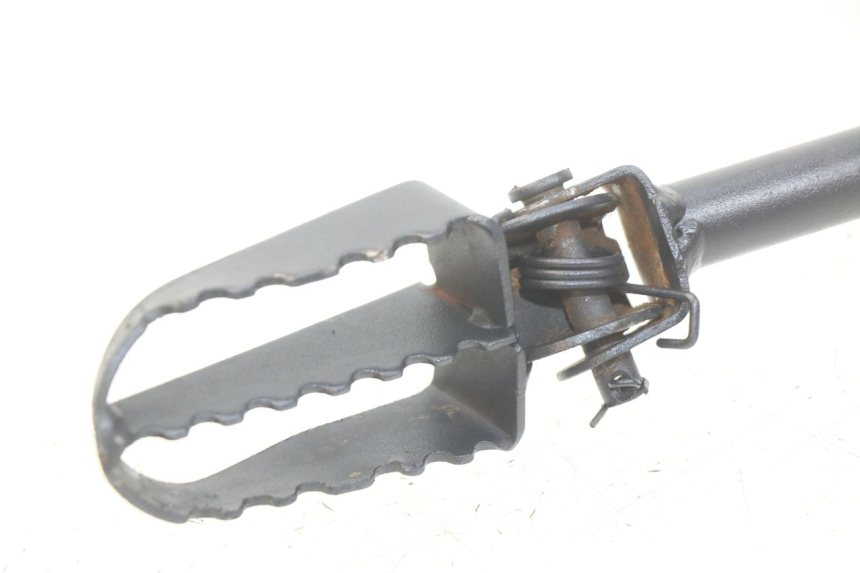 photo de PAR DE REPOSAPIÉS DELANTEROS CCR DIRT BIKE 125 - Otra perspectiva