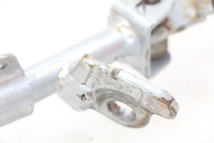 photo de PAR DE REPOSAPIÉS DELANTEROS CCR DIRT BIKE 110 - Zoom estado de uso