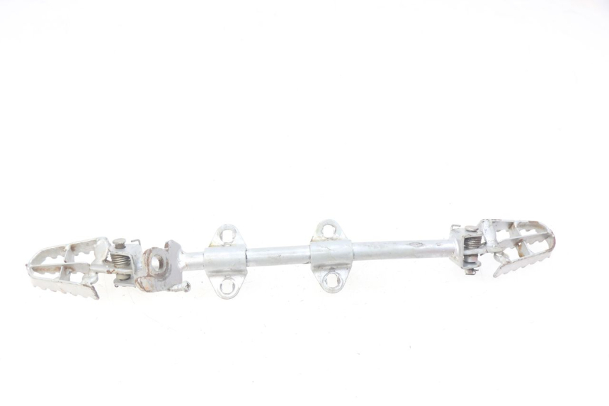 photo de PAR DE REPOSAPIÉS DELANTEROS CCR DIRT BIKE 110 - Otra perspectiva