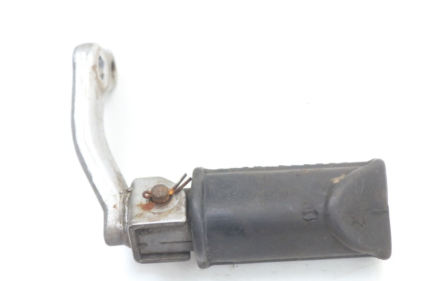 photo de PAR REPOSAPIES DELANTERA SUZUKI GN 125 (1997 - 2000) - Marcados y referencias originales