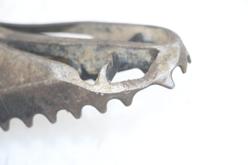 photo de PAR REPOSAPIES DELANTERA KAWASAKI KX F KXF 450 (2009 - 2011) - Detalle de la pieza