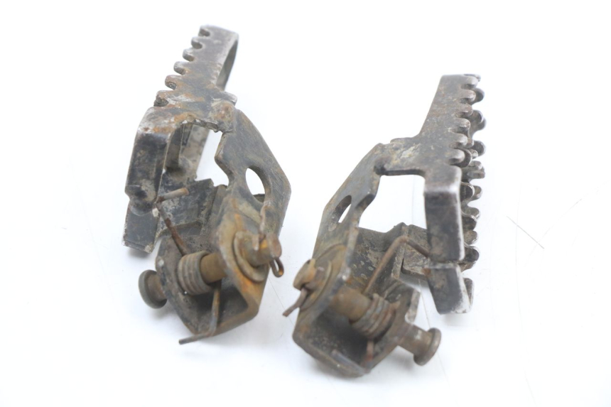 photo de PAR REPOSAPIES DELANTERA YCF PIT BIKE 125 (2010 - 2018) - Zoom estado de uso