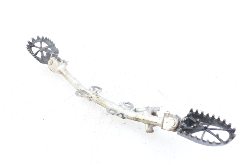 photo de PAR DE REPOSAPIÉS DELANTEROS APOLLO RFZ 125 - Vista principal