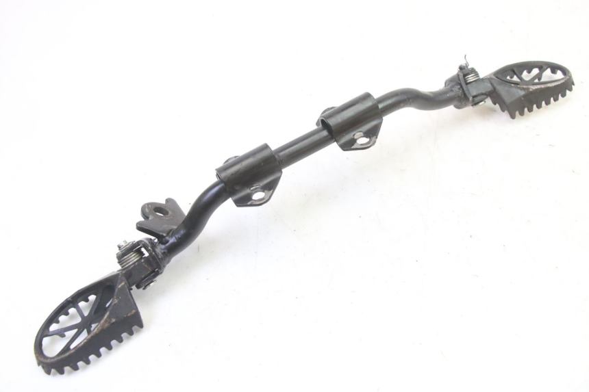 photo de PAR DE REPOSAPIÉS DELANTEROS APOLLO RFZ 125 - Vista general del producto