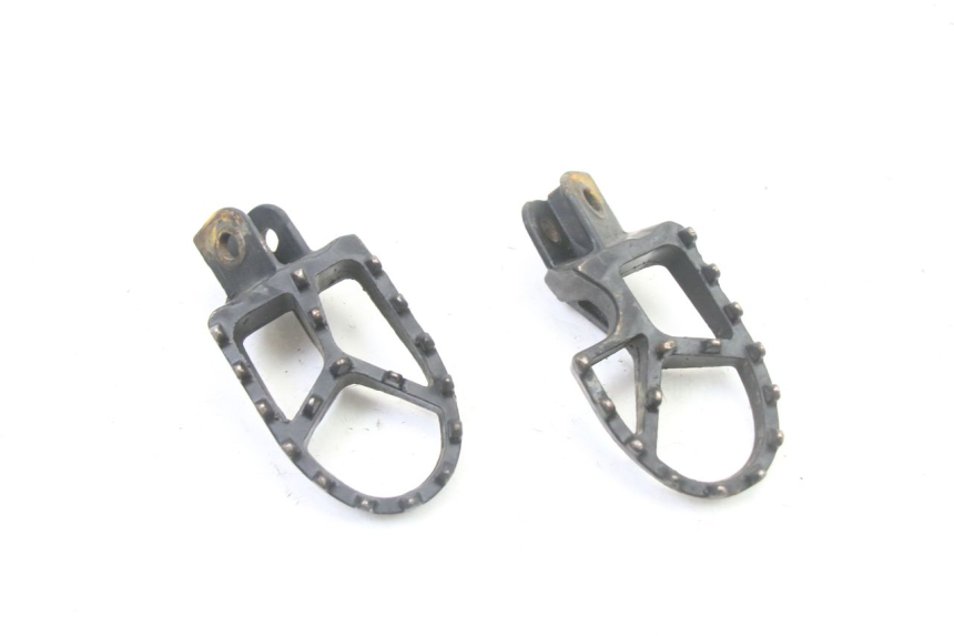 photo de PAR DE REPOSAPIÉS DELANTEROS APOLLO RXF 125 - Vista principal