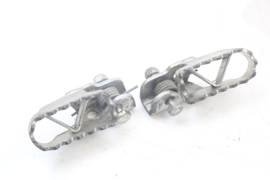 photo de PAR REPOSAPIES DELANTERA SHERCO SM-R 50 (2013 - 2017) - Detalle de la pieza