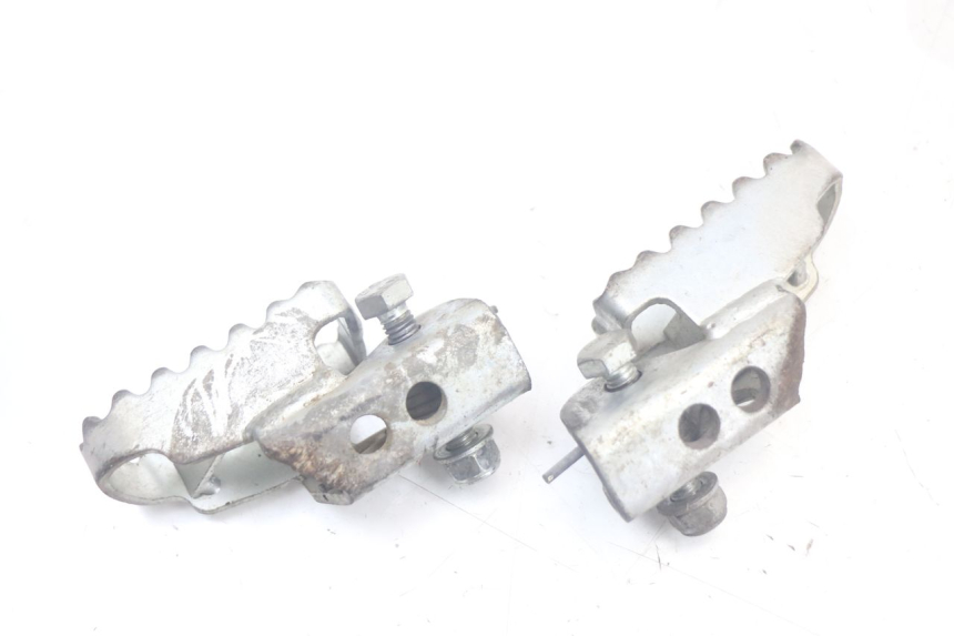 photo de PAR REPOSAPIES DELANTERA SHERCO SM-R 50 (2013 - 2017) - Zoom estado de uso