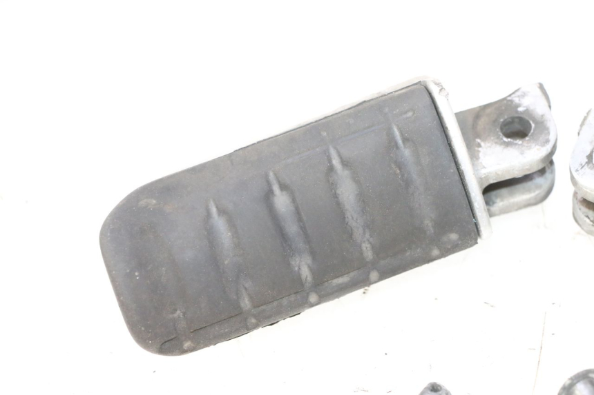 photo de PAR REPOSAPIES DELANTERA HONDA ST PAN EUROPEAN 1100 (1990 - 2002) - Recambio usado revisado