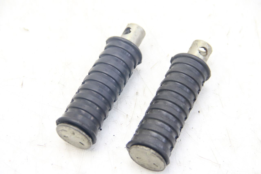 photo de PAR DE REPOSAPIÉS DELANTEROS JAWA STELLA BABETTA 134 50 - Vista principal