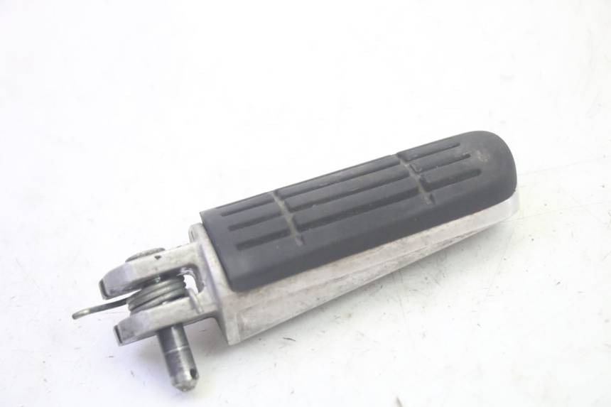 photo de PAR REPOSAPIES DELANTERA YAMAHA TDM ABS 900 (2002 - 2014) - Zoom estado de uso