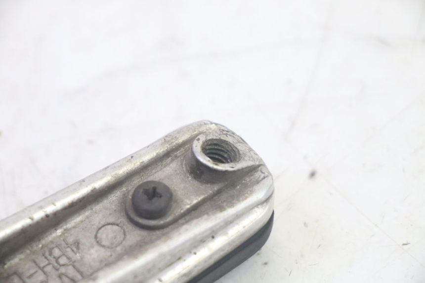 photo de PAR REPOSAPIES DELANTERA YAMAHA TDM ABS 900 (2002 - 2014) - Estado de la superficie y material