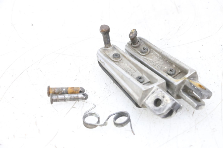 photo de PAR REPOSAPIES DELANTERA YAMAHA TDM ABS 900 (2002 - 2014) - Otra perspectiva