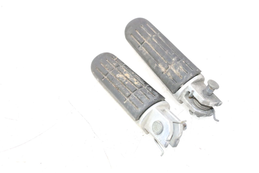 photo de PAR REPOSAPIES DELANTERA YAMAHA TDM ABS 900 (2002 - 2014) - Zoom estado de uso