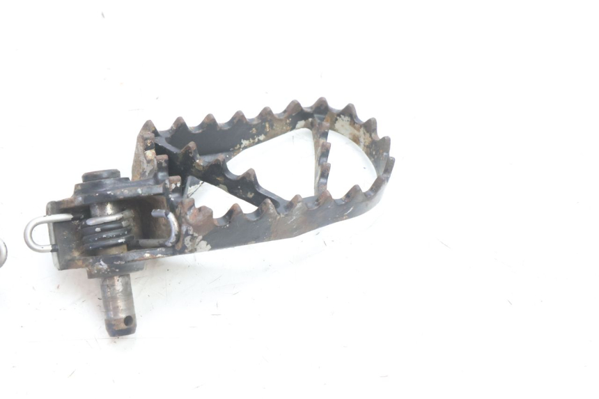 photo de PAR REPOSAPIES DELANTERA HUSABERG TE 250 (2011 - 2014) - Zoom estado de uso