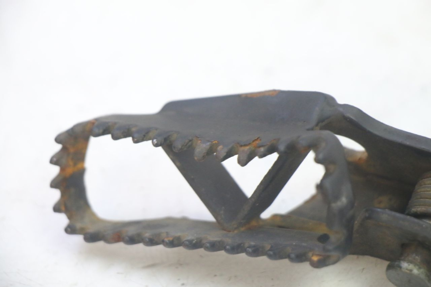 photo de PAR REPOSAPIES DELANTERA KSR TR SM 50 (2015 - 2018) - Zoom estado de uso