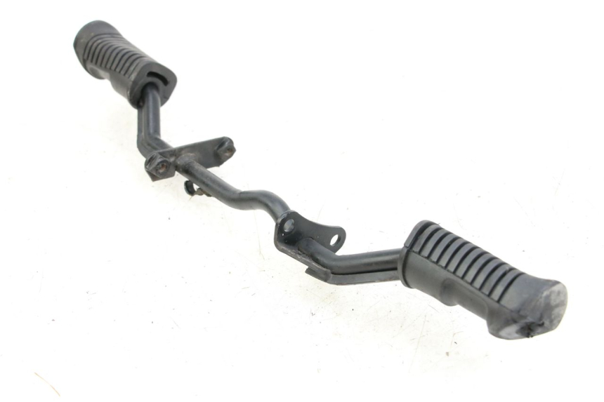 photo de PAR REPOSAPIES DELANTERA HONDA WALLAROO DX 50 (1993 - 1996) - Primer plano técnico