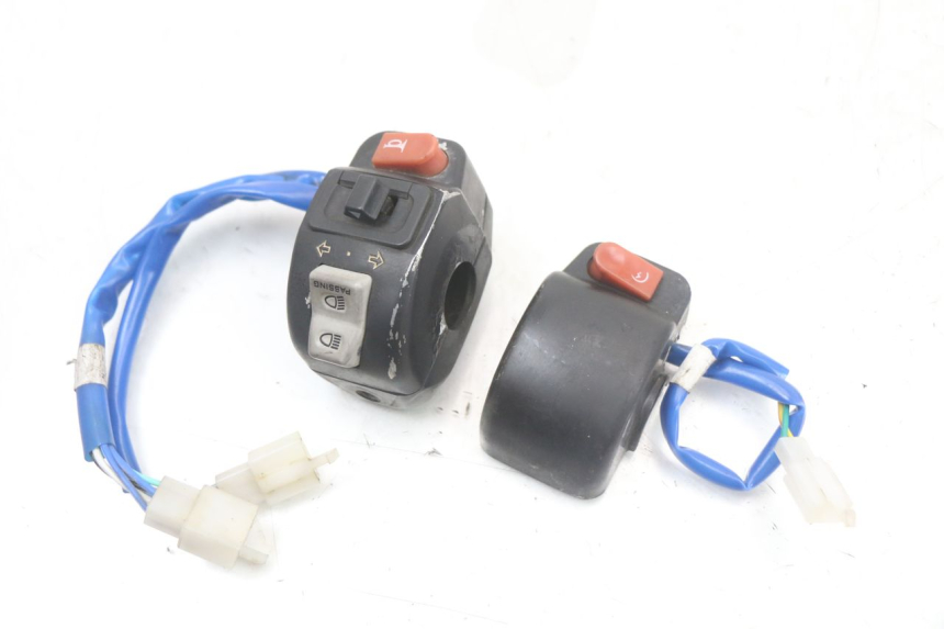 photo de CONMUTADORES KYMCO AGILITY 4T 50 (2018 - 2022) - Otra perspectiva