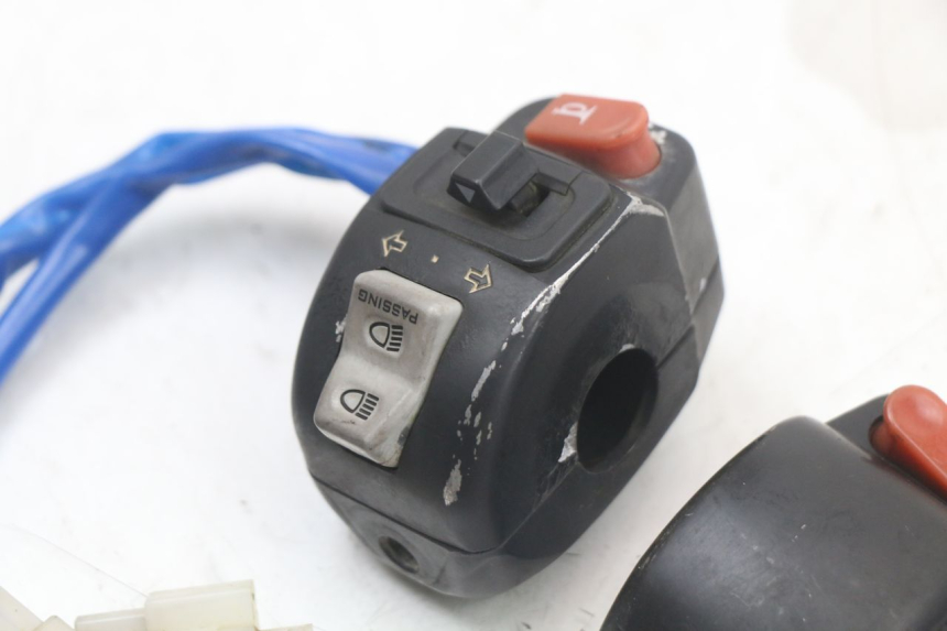 photo de CONMUTADORES KYMCO AGILITY 4T 50 (2018 - 2022) - Primer plano técnico