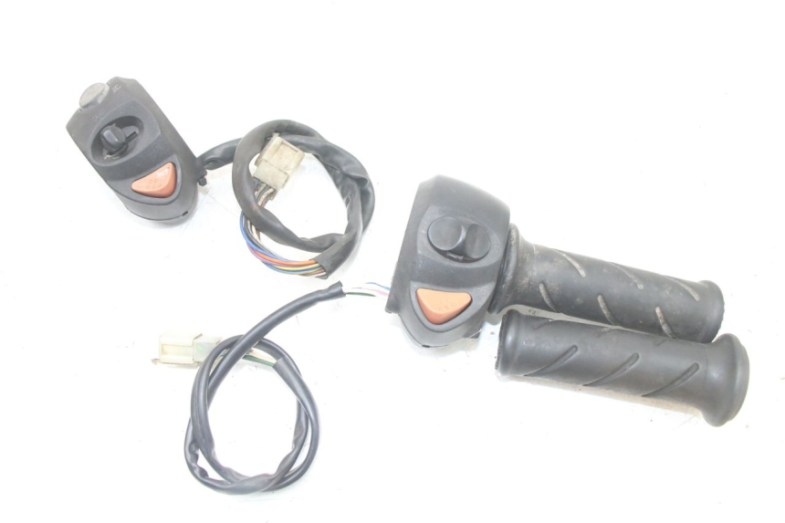 photo de CONMUTADORES PEUGEOT SATELIS COMPRESSOR K15 125 (2006 - 2009) - Vista principal