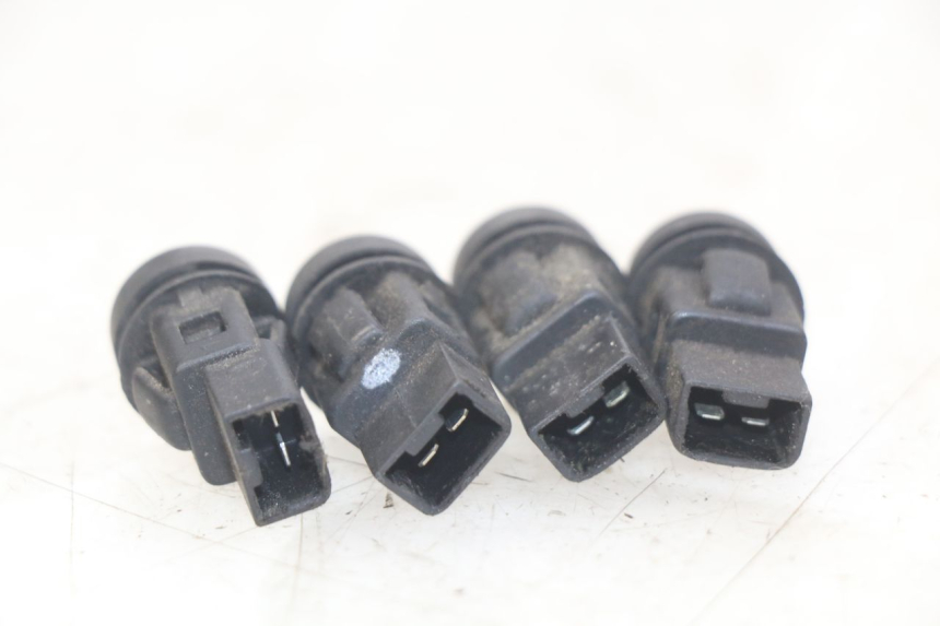 photo de PAR DE MANILLARES PIAGGIO X8 125 (2004 - 2007) - Zoom estado de uso