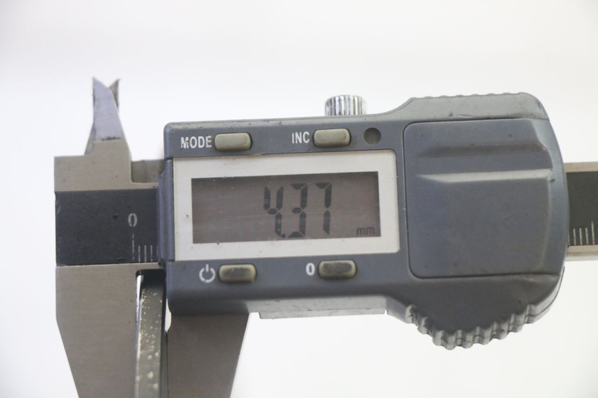 photo de PAR DISCO FRENO DELANTERO YAMAHA FJR ABS 1300 (2006 - 2012) - Detalles de los puntos de fijación